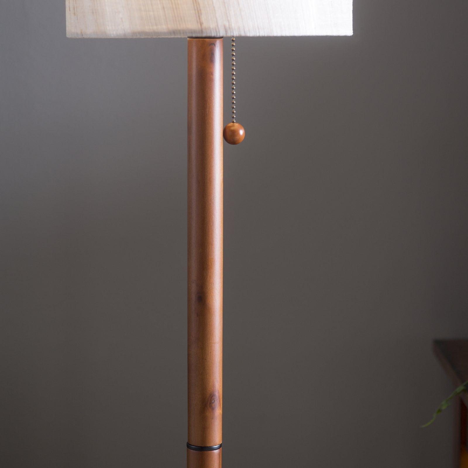 Adesso 3338 15 Hamptons Floor Lamp