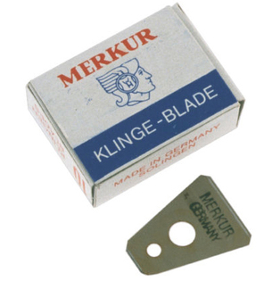 merkur 907 detailing beard & mustache razor