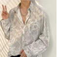 thumbnail image 3 of Camisa de manga larga con flores estilo vintage de Hong Kong para hombres y mujeres, informal, con protección solar, versátil, para parejas, 3 of 5