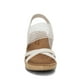 thumbnail image 3 of Sandalias de cuña Skechers Beverlee High Tea para mujer, naturales, 3 of 8