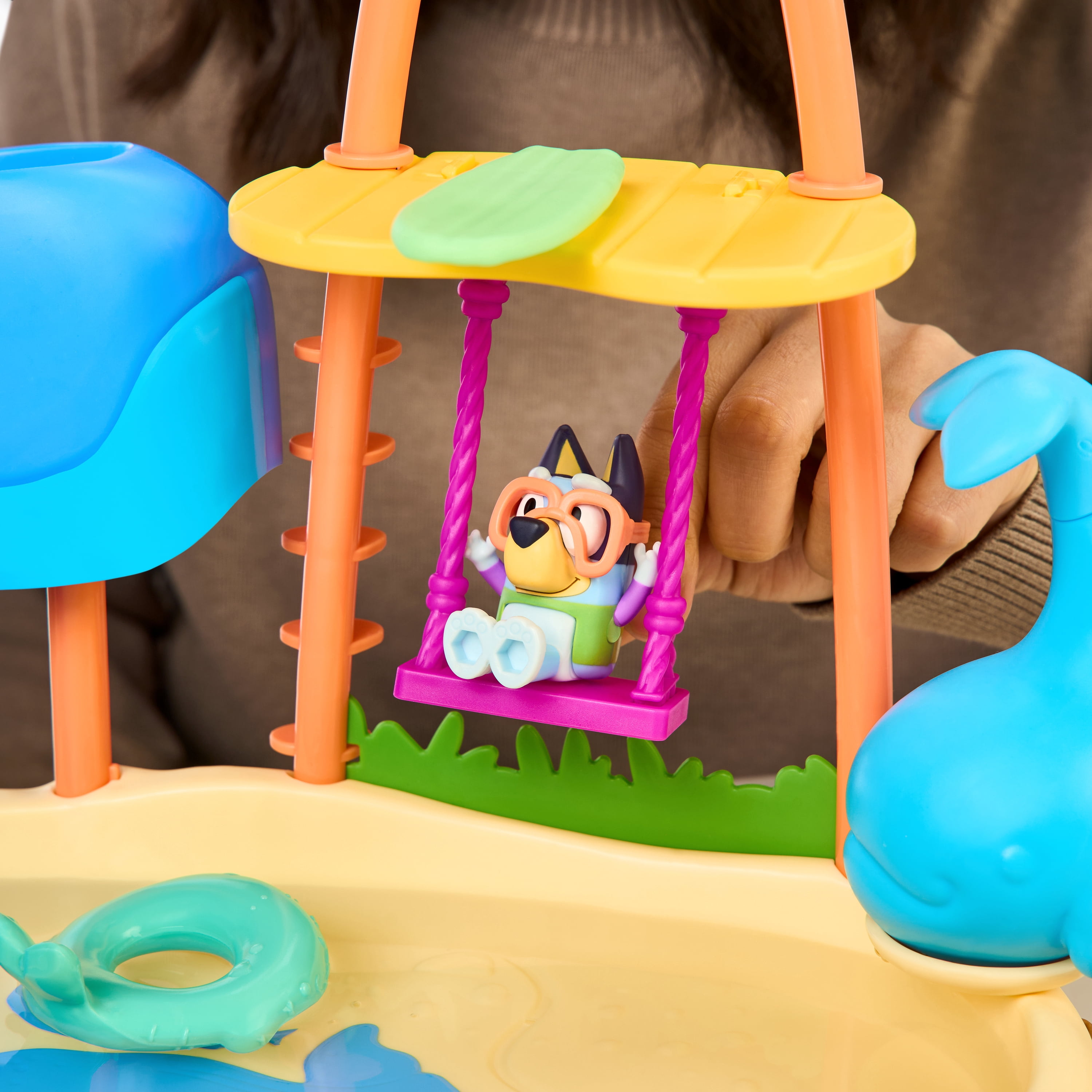 Bluey Whale Water Park Playset, Slide Down The Whale Slide, Includes Color Change Bluey Figure, Ages 3+