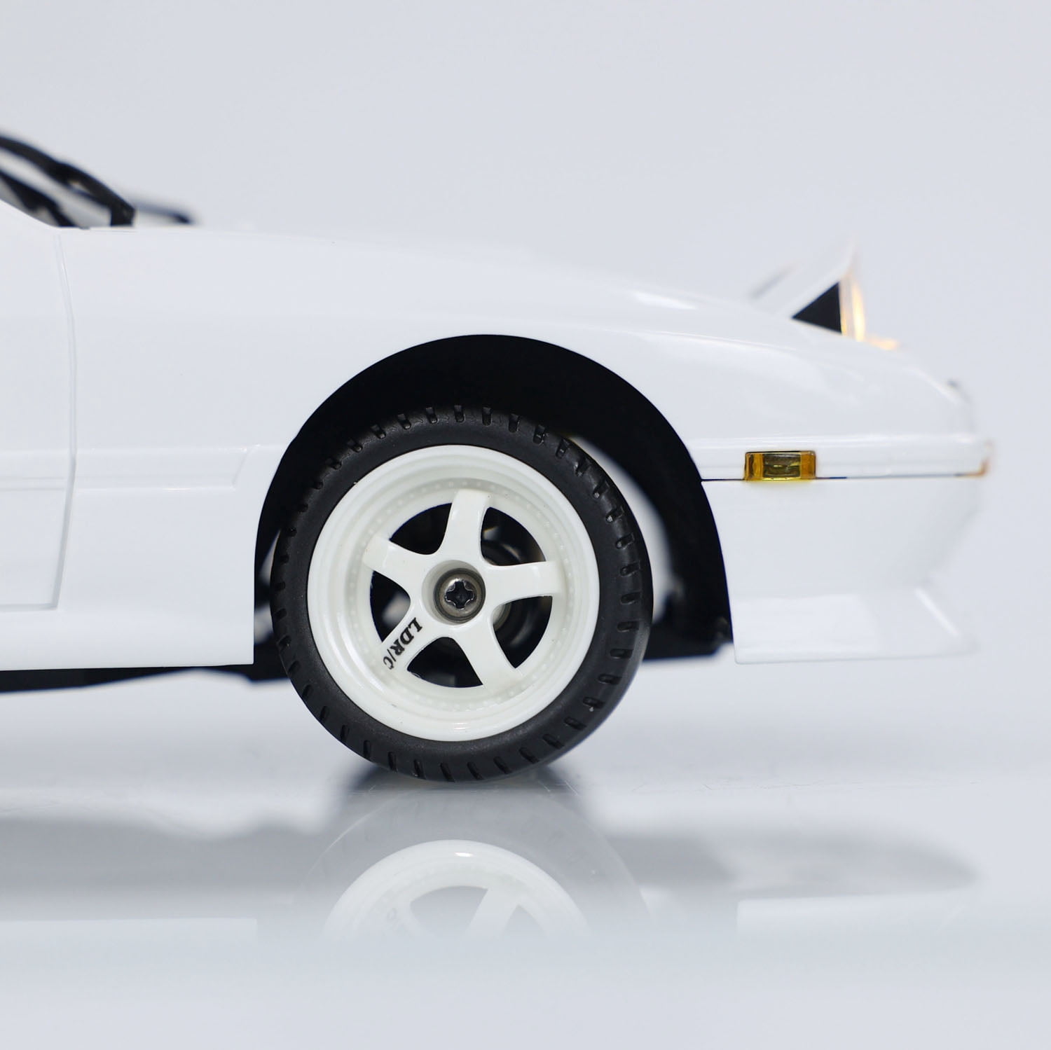LDRC 1/18 RX7 RC Racing Car RWD Gyroscope Wireless Control Drift Vehicles LD1802