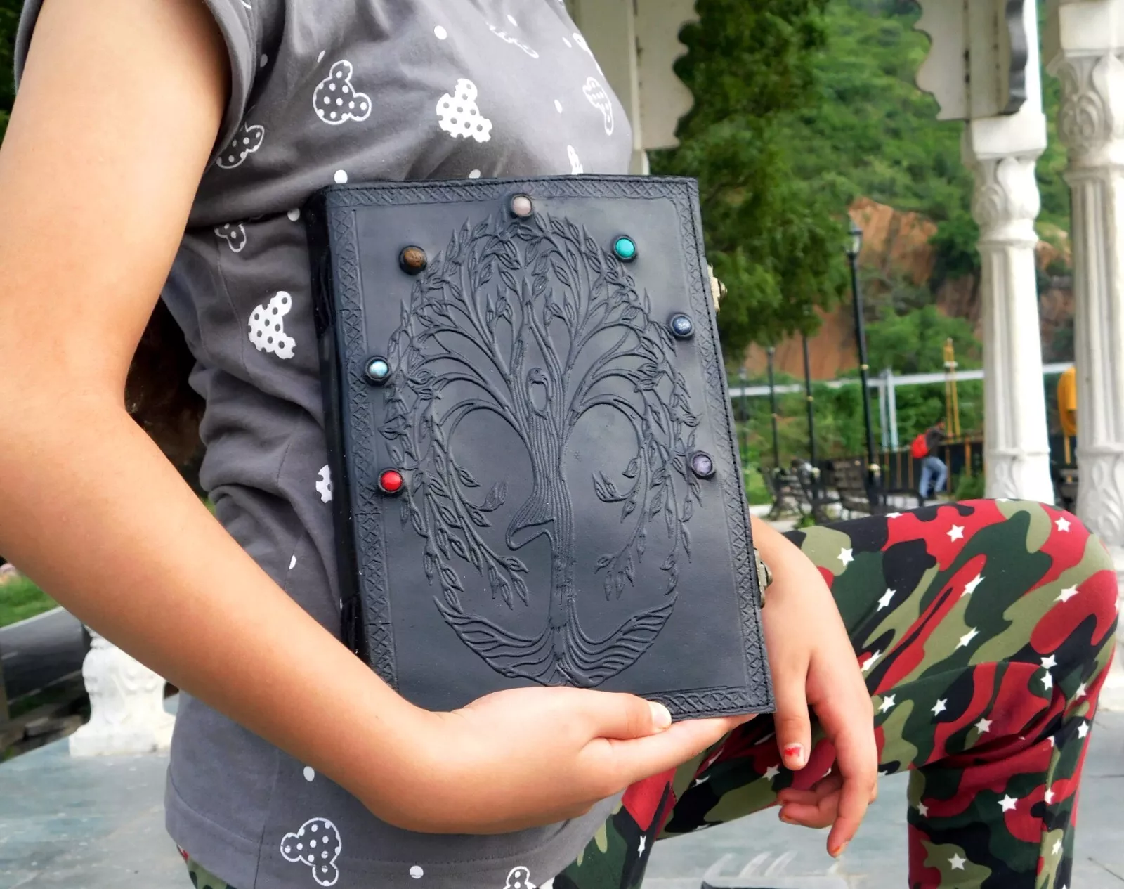Handcrafted Embossed Design Vintage Leather Bound Journal Seven Chakra Stone Diary Blank Notebook For Men & Women