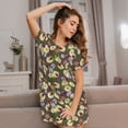 thumbnail image 3 of Easygdp Ladybugs And Flowers On A Wooden Camisón de manga corta para mujer, informal, estampado, 3 of 6