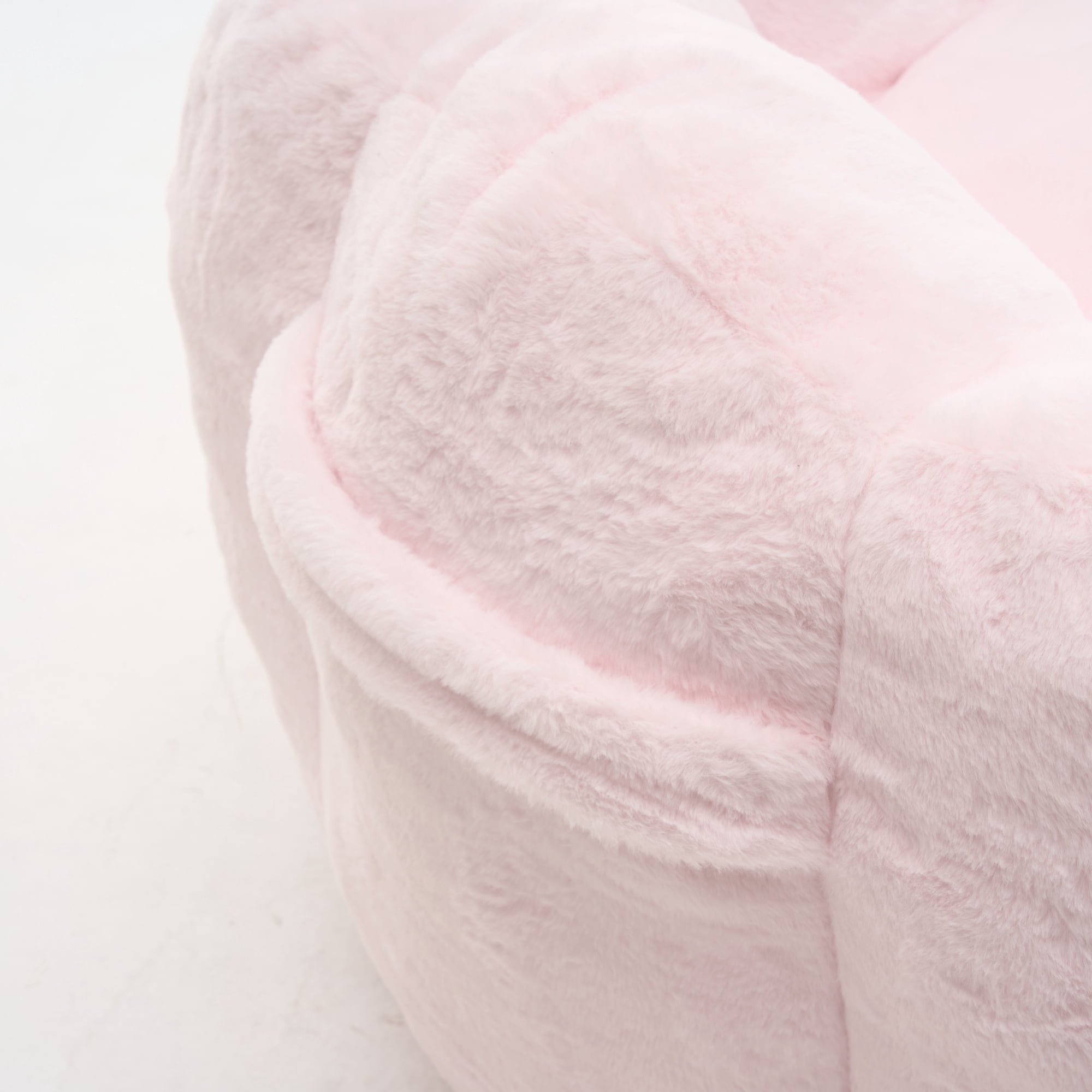 Leumius Large Lazy Sofa Chair, Comfortable Velvet Fabric Large Petal Sofa for Bedroom, Living Room and Gaming Pink