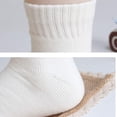 thumbnail image 3 of Toe Separator Socks Yoga Sports Gym Health Massage Foot Alignment Socks， Toe Separator Alignment Sock（Black+White）, 3 of 5