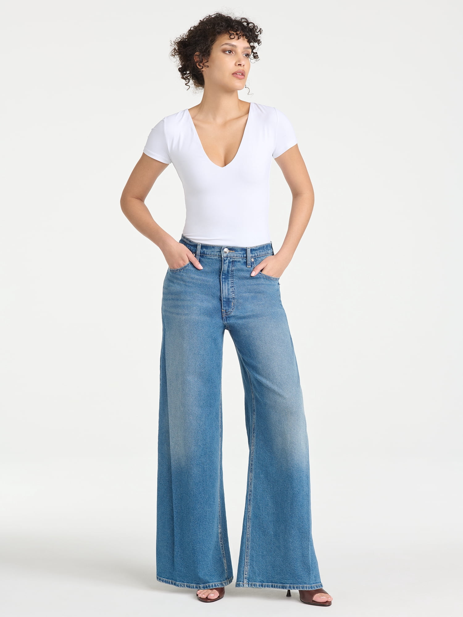 Sofia Vergara Women's and Women's Plus Pleated Wide Leg Jean, Sizes 0-26W