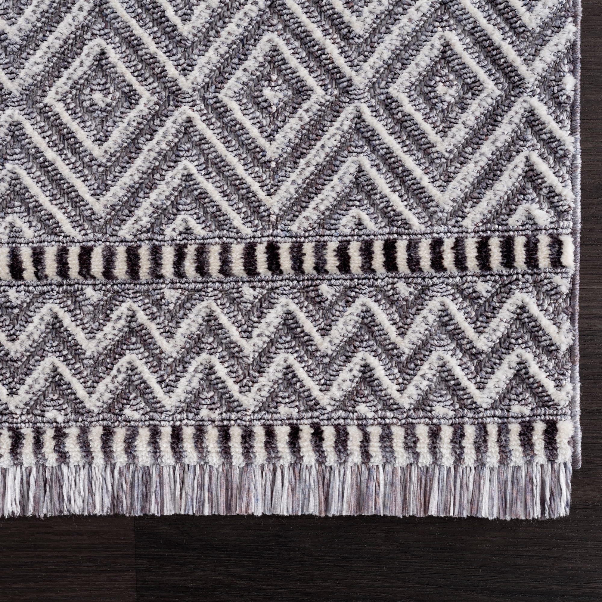United Weavers Keya Yasmin Modern Geometric Accent Rug, Grey, 1'10" x 3'
