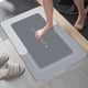 thumbnail image 4 of Alfombra absorbente de baño Diatomite Secado rápido antideslizante | Alfombra de baño moderna de goma para puerta, lavabo, inodoro | 16x24in Azul, Gris, Rosa | Fácil de limpiar, con estilo, duradero, 4 of 6