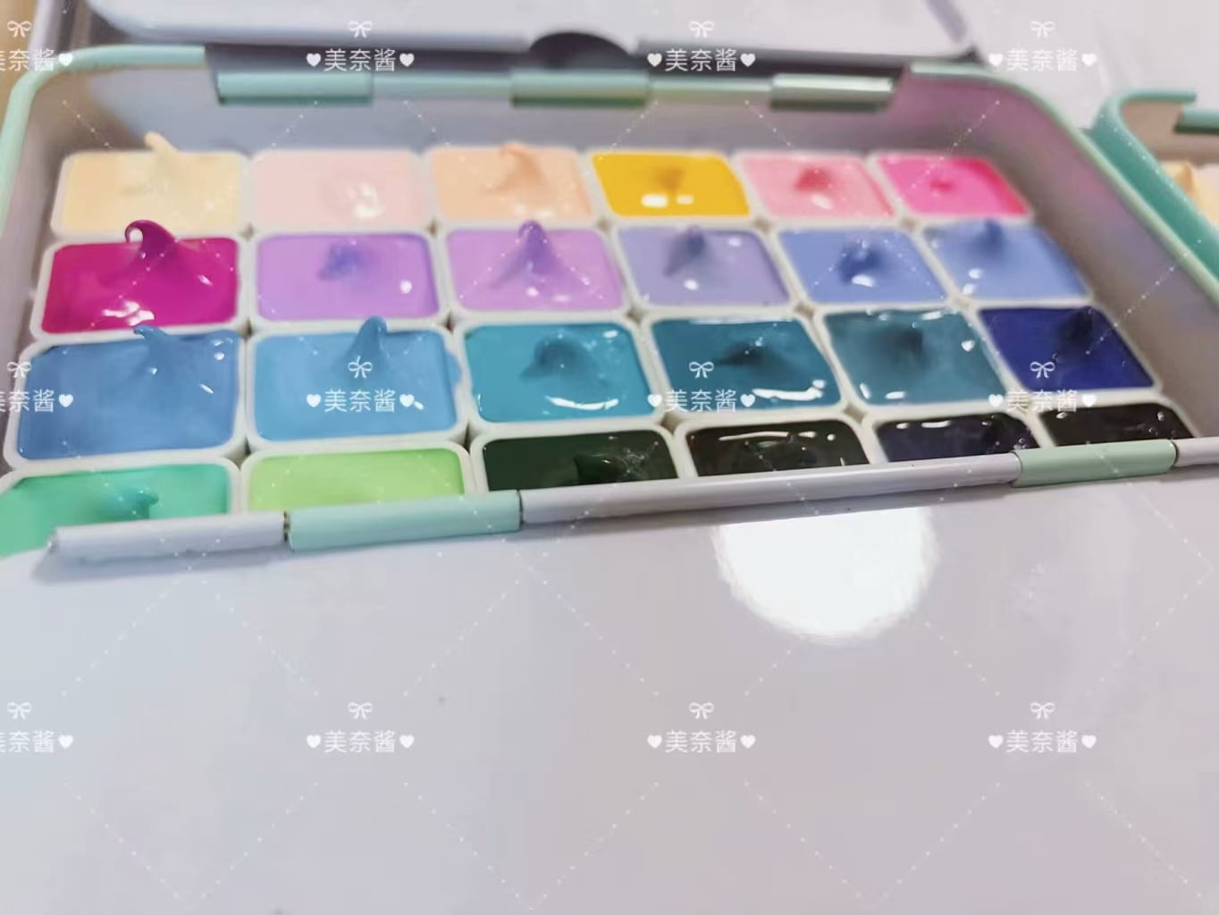 Rubens Watercolor Paint 24 Colors 1ml Tin Box Artist Student Beginner Painting Watercolor Supplies