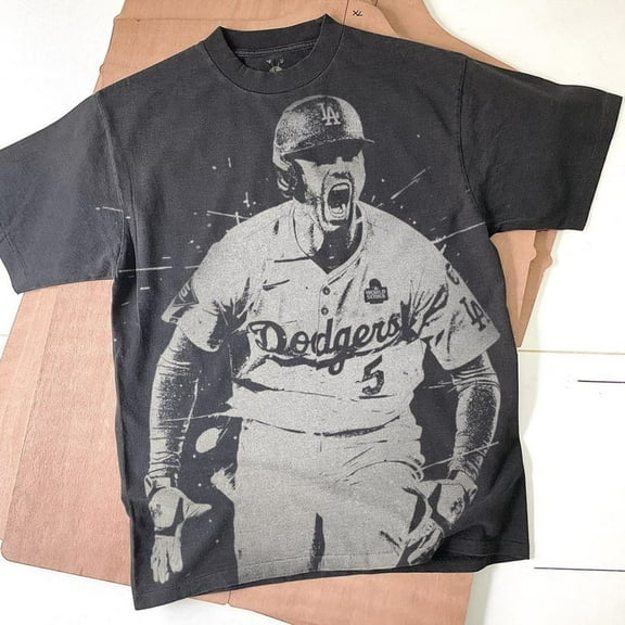 Freddie Freeman Handmade Bleached T-Shirt: vintage shirt spray art Faded Black Baseball Tee