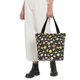 thumbnail image 5 of Fotbe Flower Butterfly Bolsa de Playa con Estampado, Bolsa de Hombro, Bolsa de Mano Espaciosa, Bolsa de Viaje Ligera, Bolsa de Compras Versátil, 5 of 6