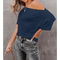 thumbnail image 2 of Camisa REVETRO con hombros descubiertos, cuello ancho, azul marino, talla L, 2 of 4