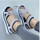 thumbnail image 4 of Sandalias de plataforma de talla grande, sandalias planas de playa con velcro para mujer, 4 of 6