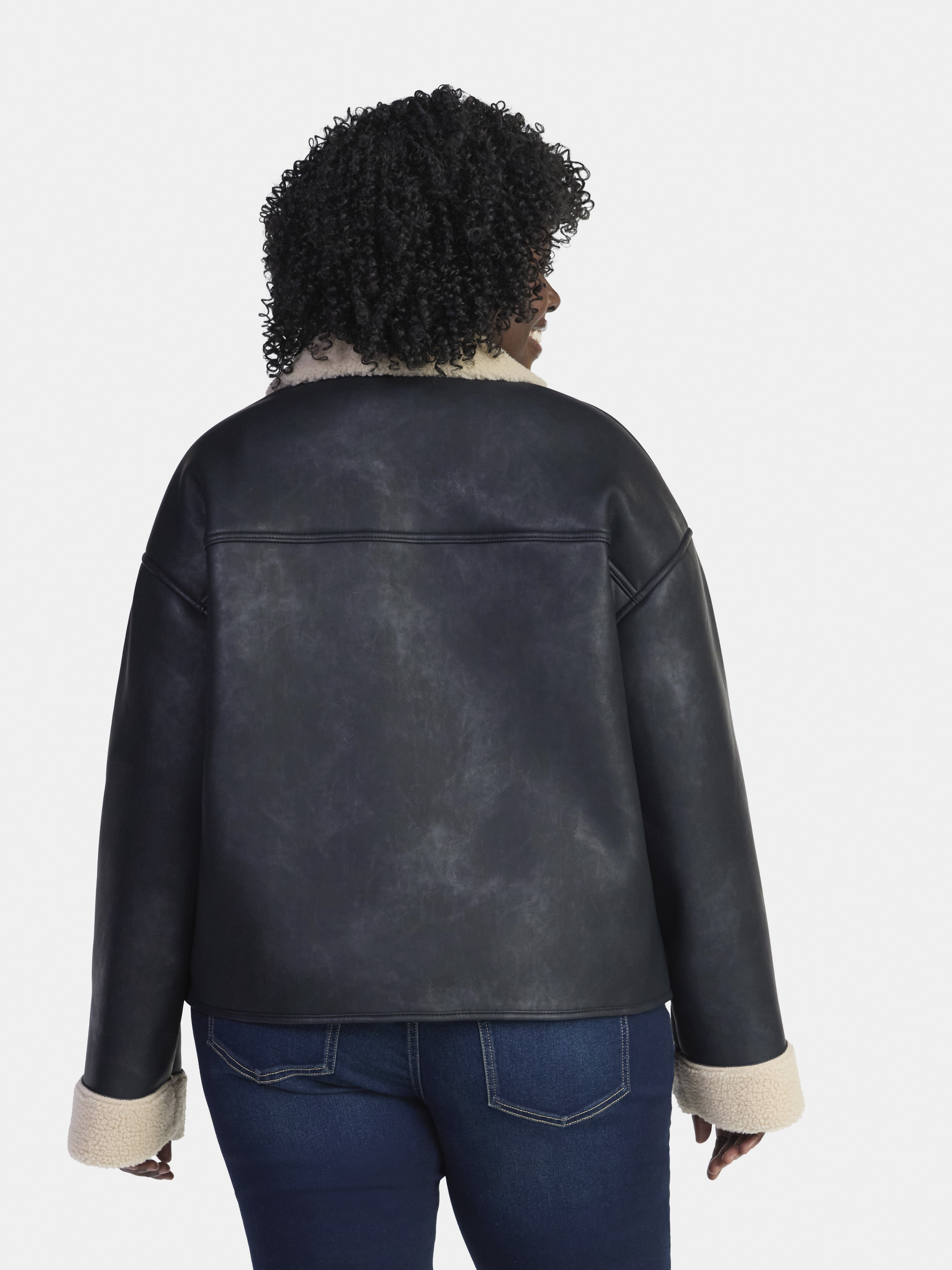 Time and Tru Women's and Women's Plus Bonded Faux Shearling Jacket, Sizes XS-2X