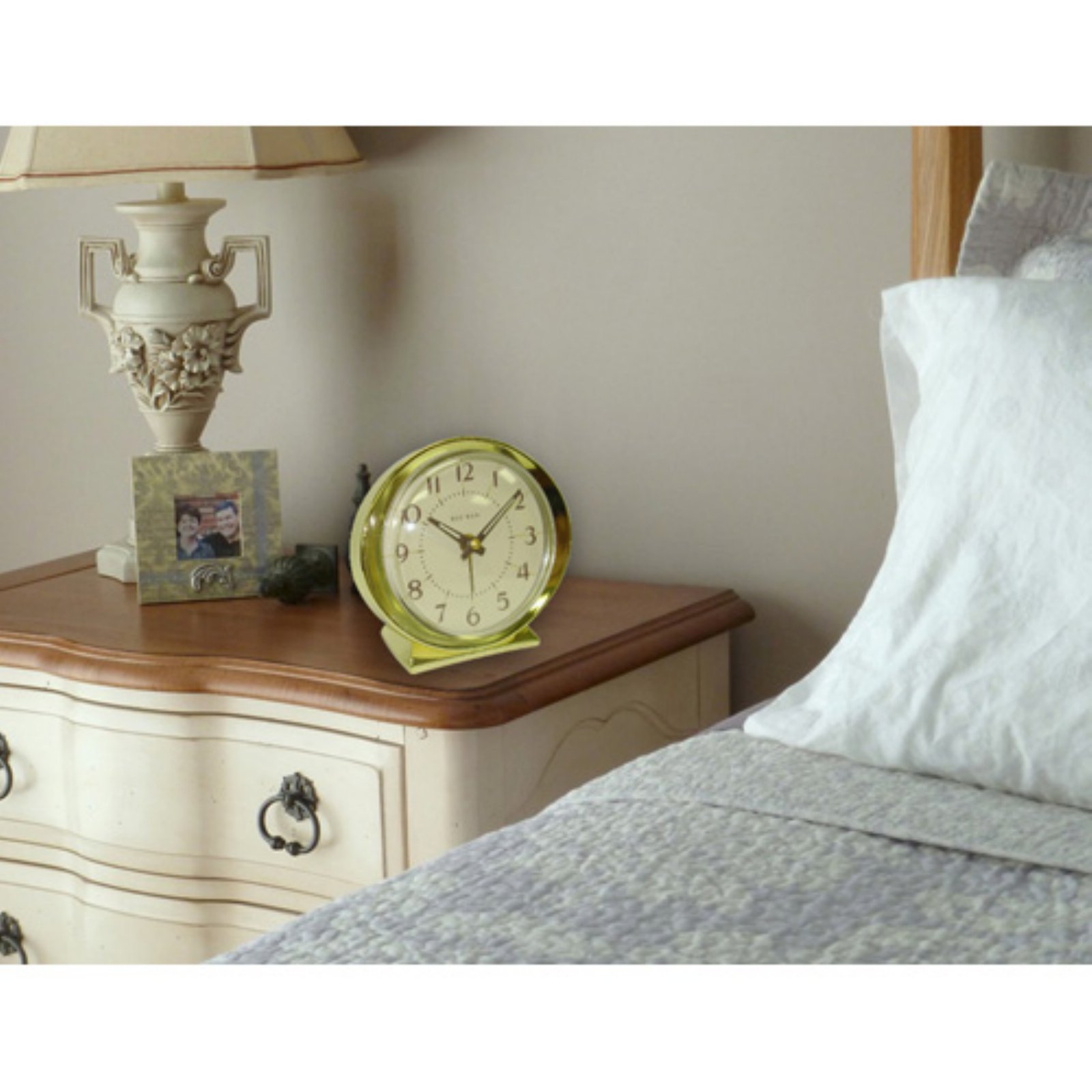 Westclox 10611QA Battery-Powered Big Ben Alarm Clock