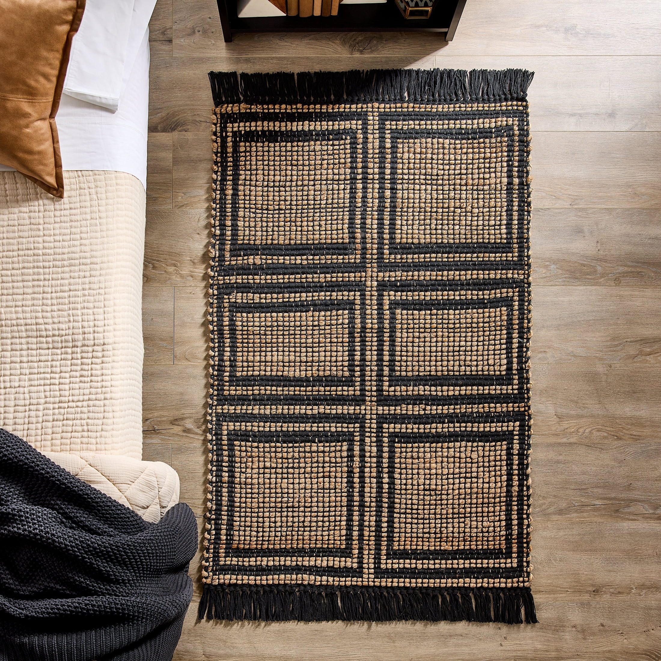 Better Homes & Gardens Black & Natural Interlocking Jute 30" x 46" Accent Rug