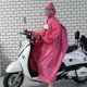 thumbnail image 5 of Poncho impermeable de moda EVA con ala doble larga combinada, mochila tres en uno, impermeable para caminar, 5 of 6