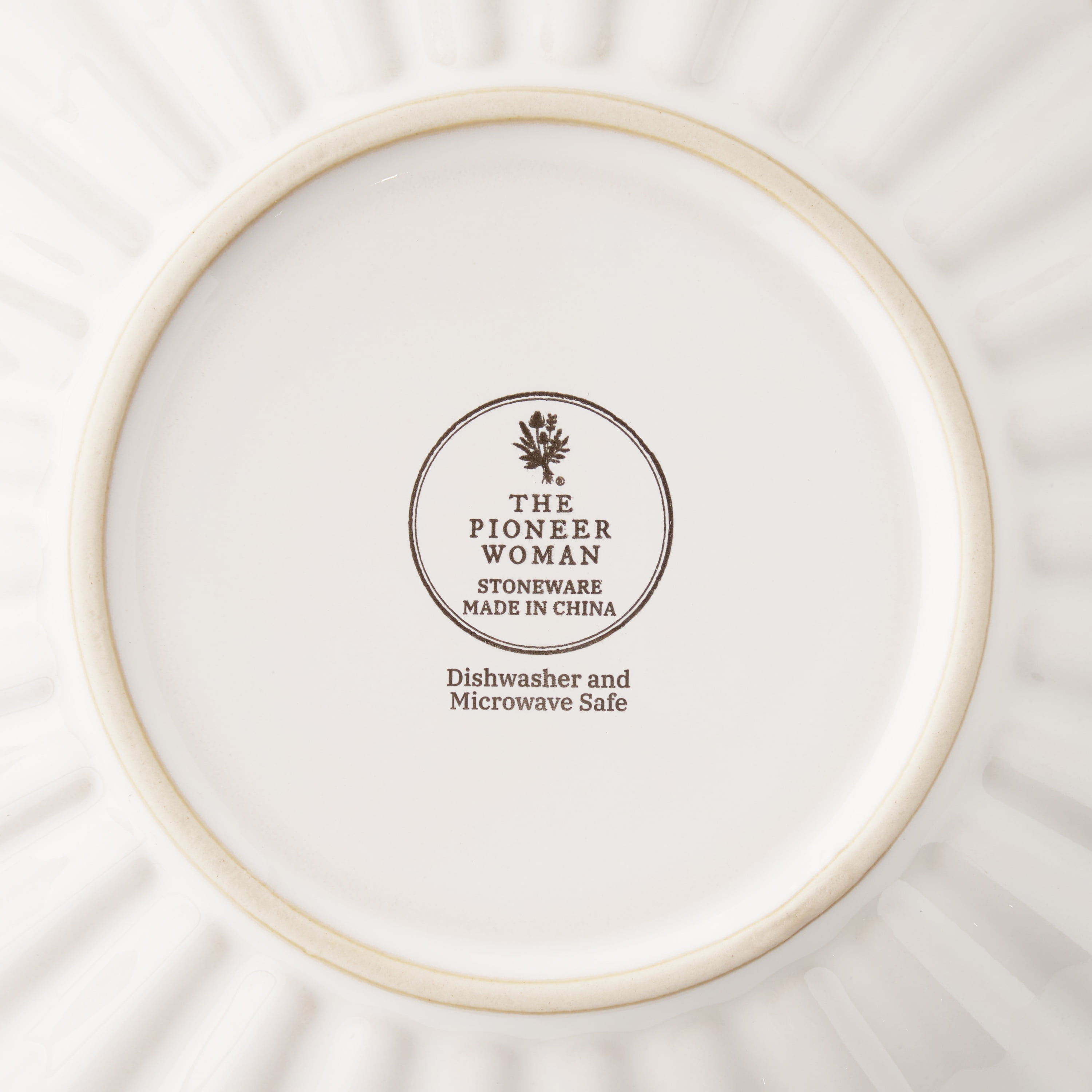 The Pioneer Woman Colette Stoneware Serving Bowl, 11 in, Cream