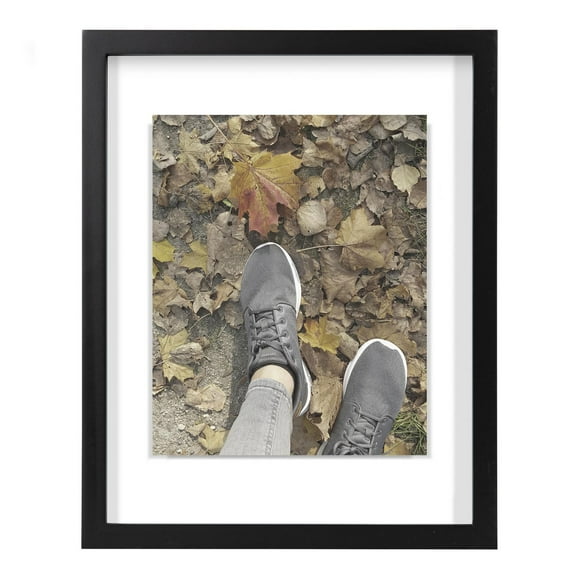 hometrends Gallery Float Black Picture Frame