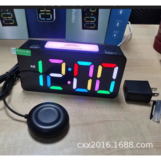 Alarma digital de Proyección de radio Multifuncional Luz Nocturna de 7 Colores, Adecuada para Niños y Niñas Que Duermen, un Despertador Electrónico simple y Ruidoso, Negro-7 Luces de Colores