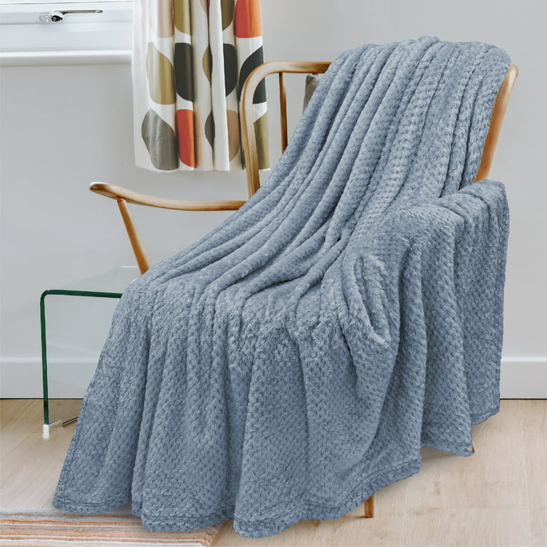 PAVILIA Waffle Fleece Throw Blanket for Couch Bed Dusty Blue