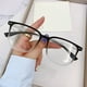 thumbnail image 1 of Gafas de sol miopes con protección contra la luz azul, estilo retro, abigarradas, para hombre, de cara grande, lisas, delgadas, de color gris, para mujer, 1 of 4
