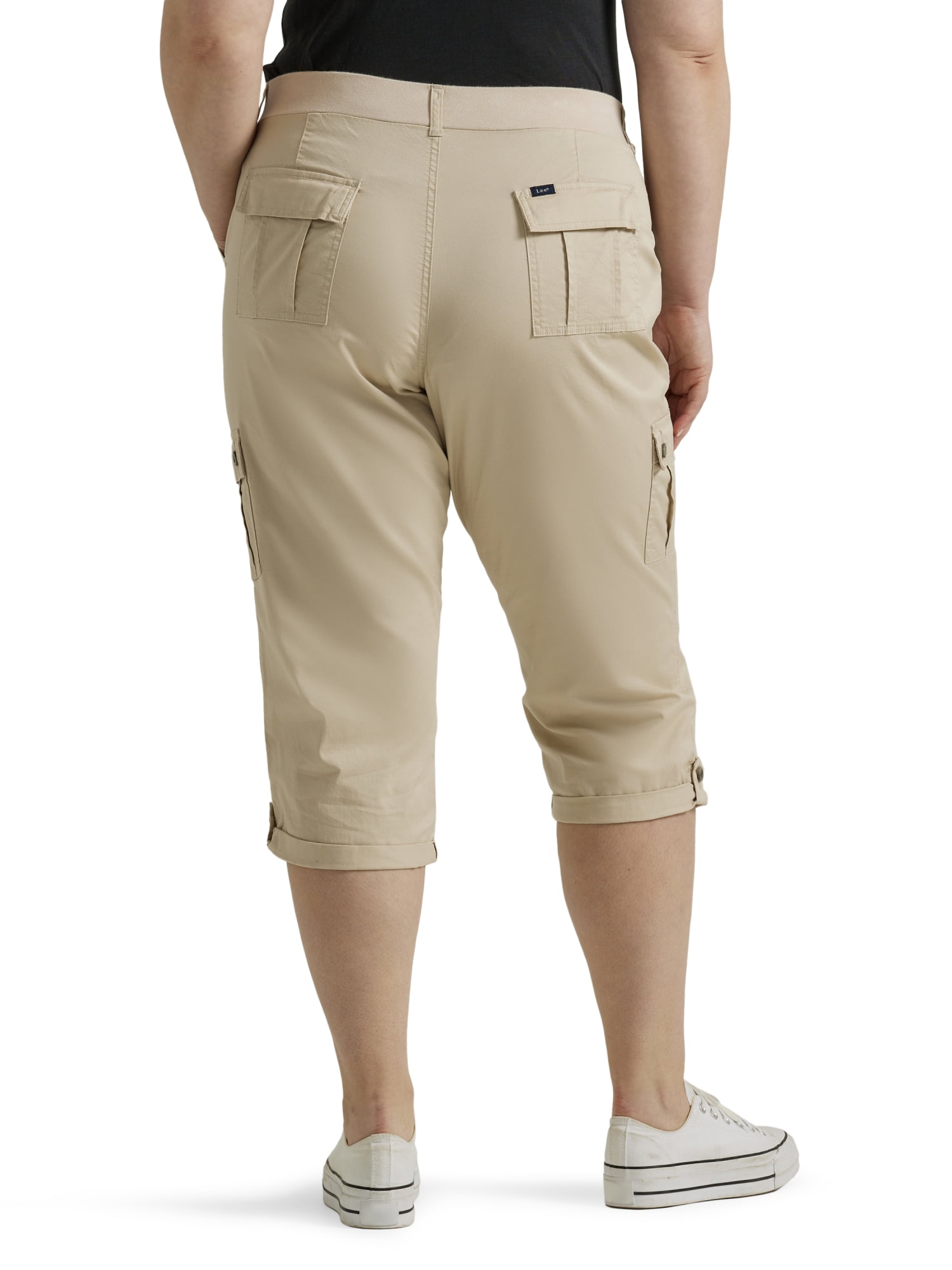 Lee Women's Plus Size Flex-to-Go Cargo Capri