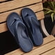 thumbnail image 2 of Chanclas de EVA para hombre, sandalias de playa duraderas para interiores y exteriores, zapatillas antideslizantes para parejas, Sandalias planas informales cómodas de verano, 2 of 7