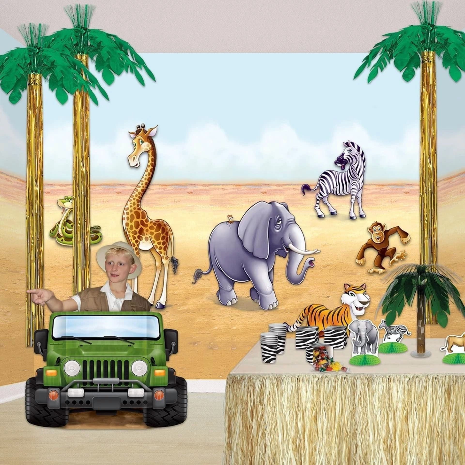 BUTTERFLY- Beistle Desert Sand Wall Backdrop, 4’ X 30’ Mural – Party Decorations, Western