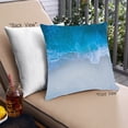 thumbnail image 1 of Ahgly Company Color Focus Blue Coussin Décoratif d'Extérieur, 18 Po X 18 Po, 1 of 6