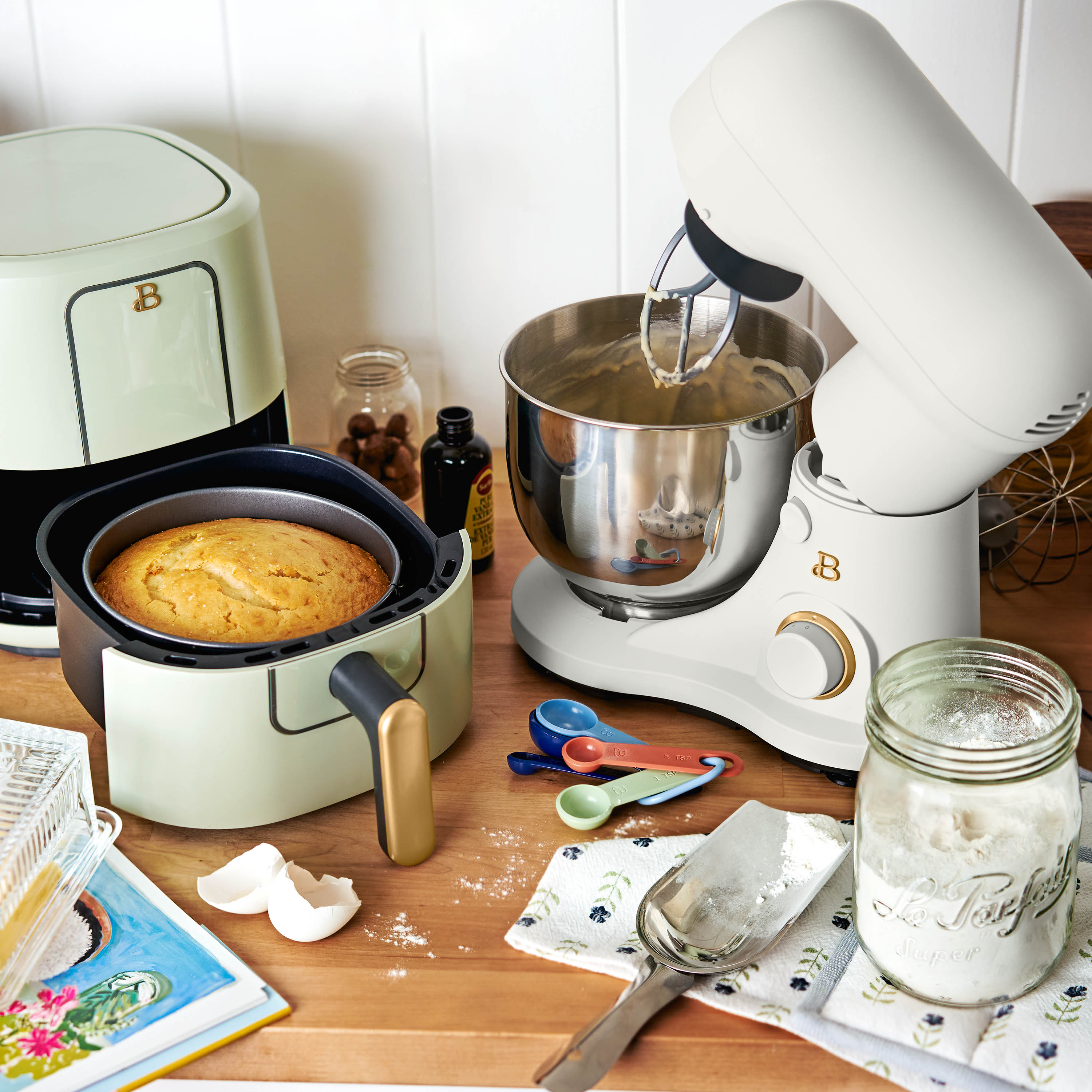 Beautiful 3.5 Qt Stand Mixer by Drew Barrymore, White photo 8