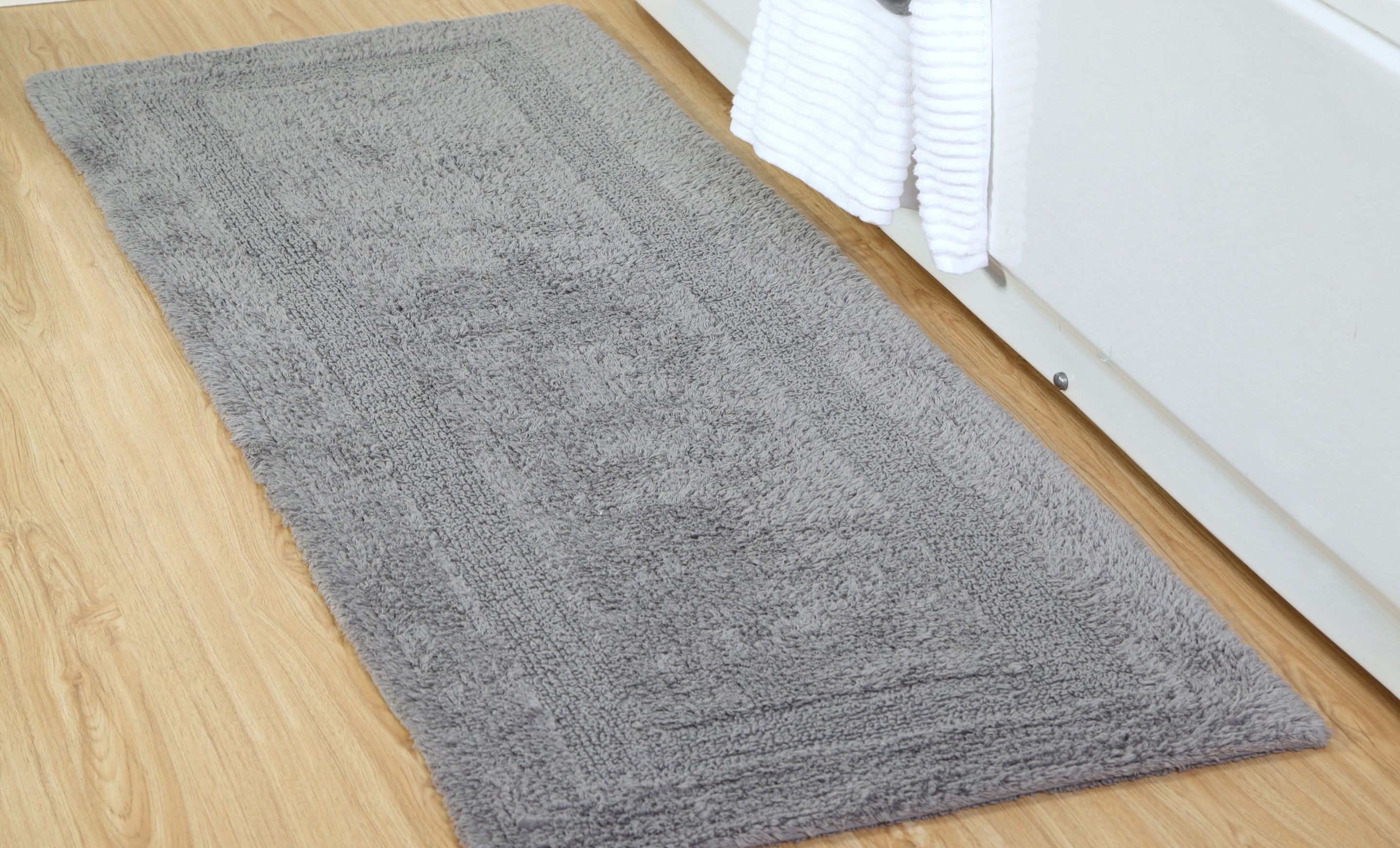 Addy Home 100 Cotton Loop Textured Reversible Bath Rug SILVER (24 in