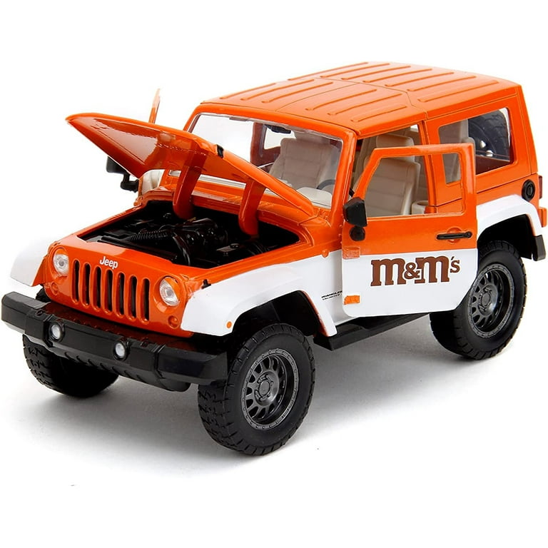 M&M's ジープ ミニカー レッド ブルー 578732cb16eab5d7bb3e67b0da647f