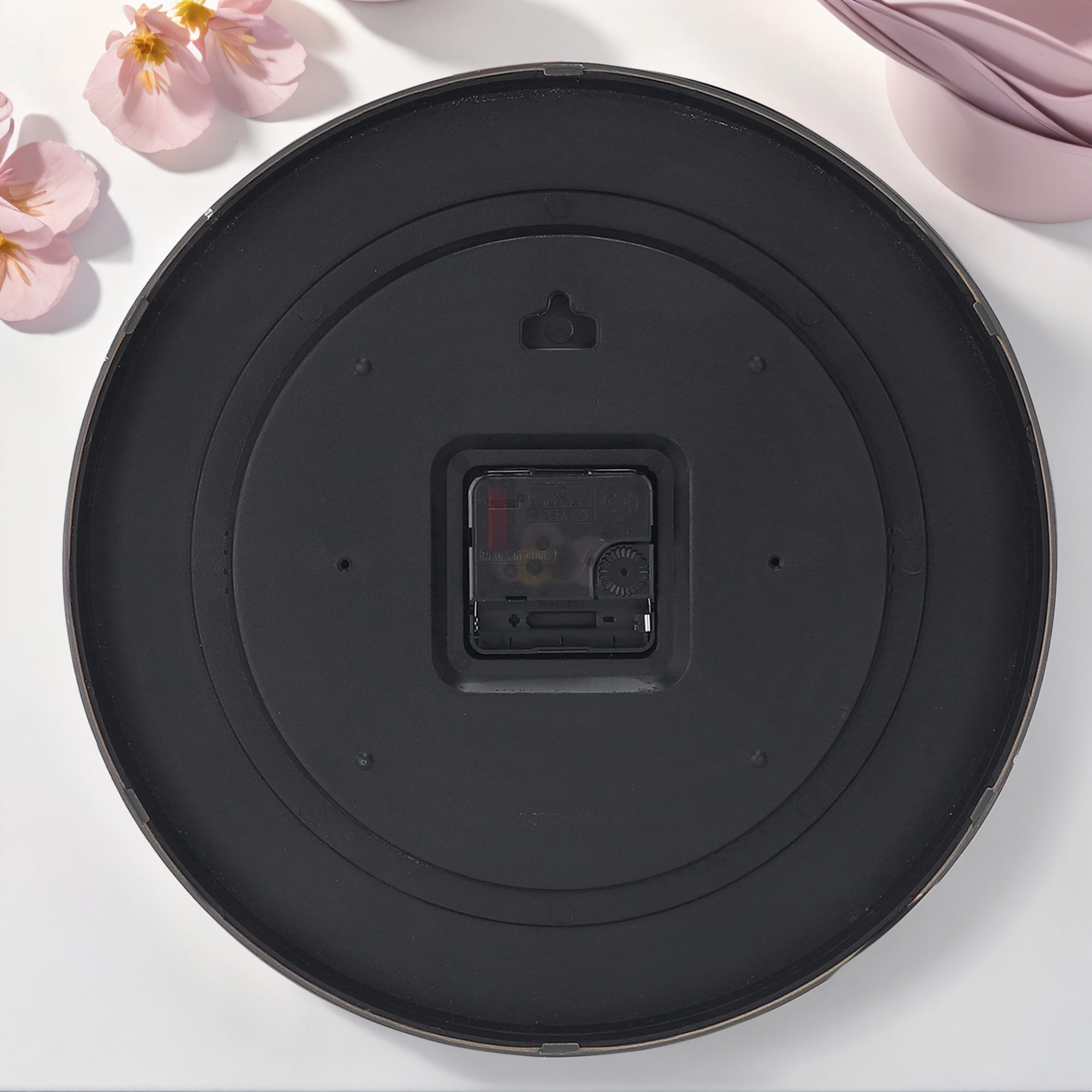 Unique Bargains Non-Ticking Battery Operated Colorful Analog Wall Clock Multicolor