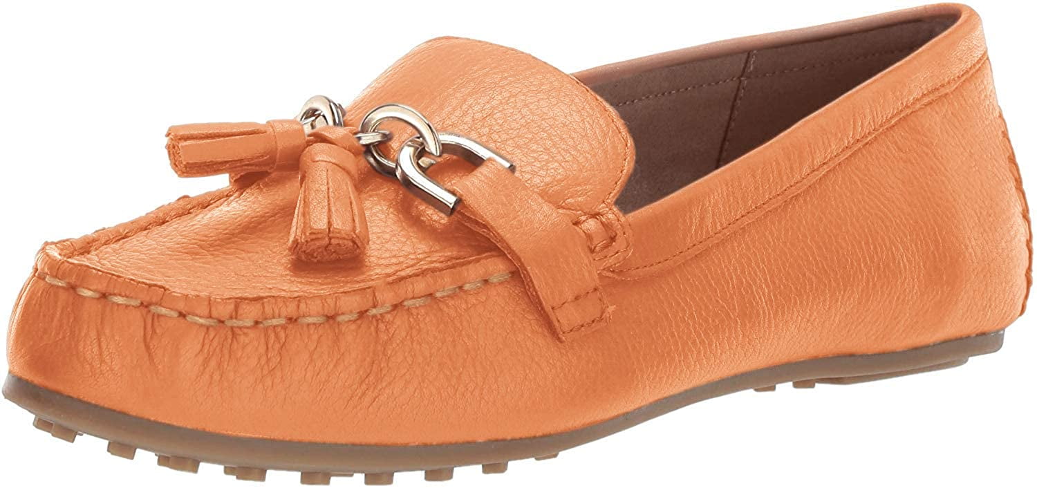 loafer flats round toe