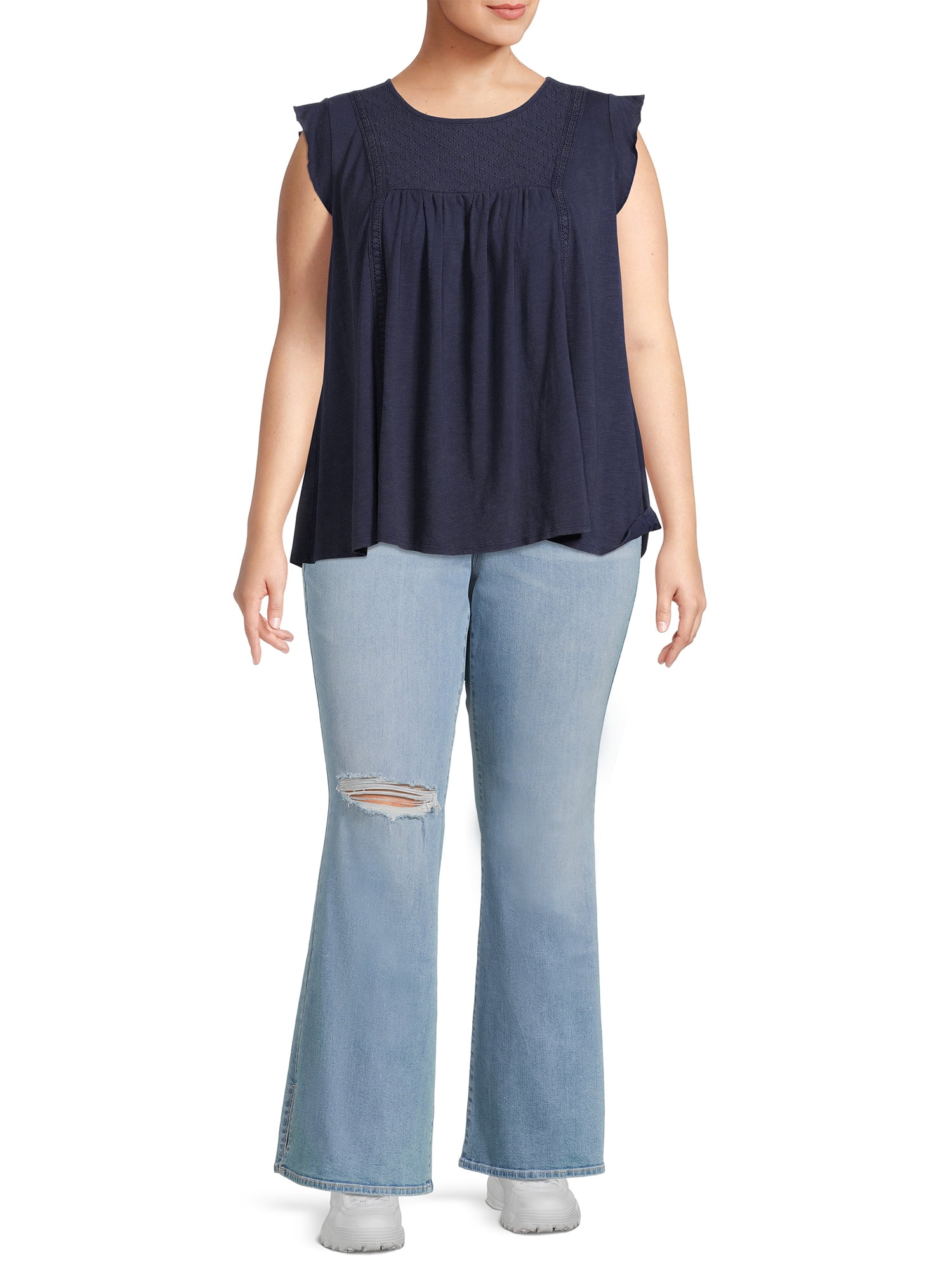 Terra & Sky Women's Plus Size Eyelet Mix Flutter Sleeve Knit Top