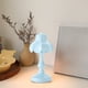 thumbnail image 4 of Lámpara de mesa recargable por USB, estilo de Europa y Estados Unidos, luz nocturna LED, cortina plegable para sombreado de caravana, 4 of 6