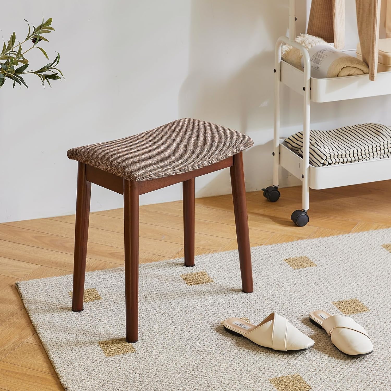 Vanity Stool with Saddle Cushion,Modern Foot Stool Ottoman Piano Bench,Foot Rest Stool with Solid Wood Legs, Small Upholstered Bench for Bedroom, Entryway,Beige