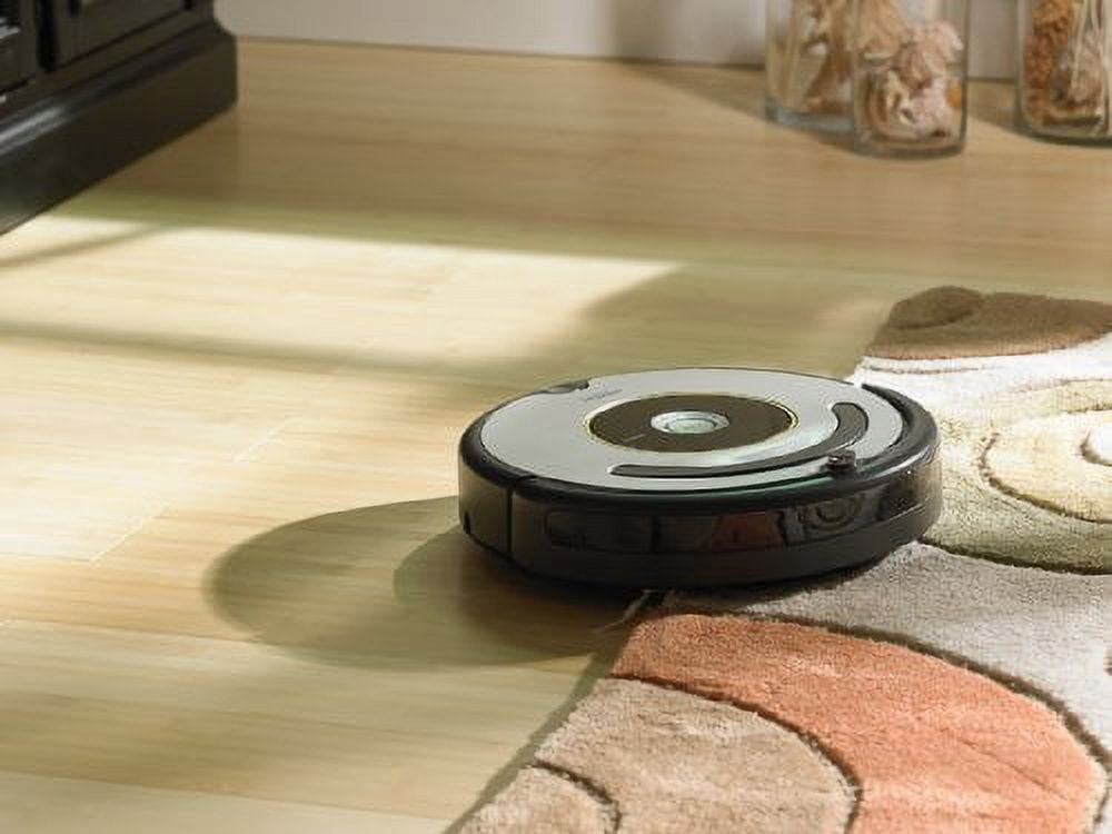 iRobot Roomba 630 Vacuum Cleaning Robot with Mopping and Docking