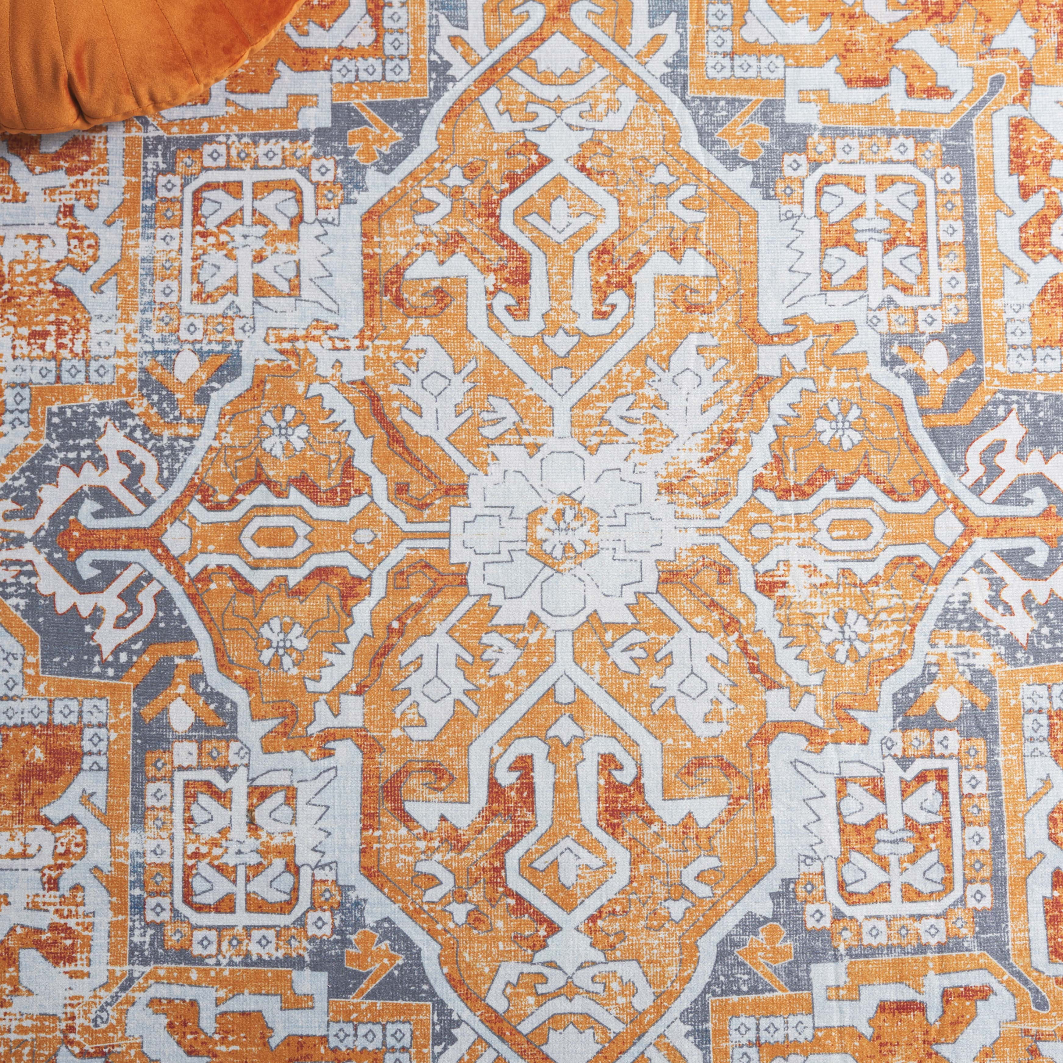 Safavieh Arizona Phelim Floral Machine Washable Area Rug, Rust/Gray, 4' x 6'