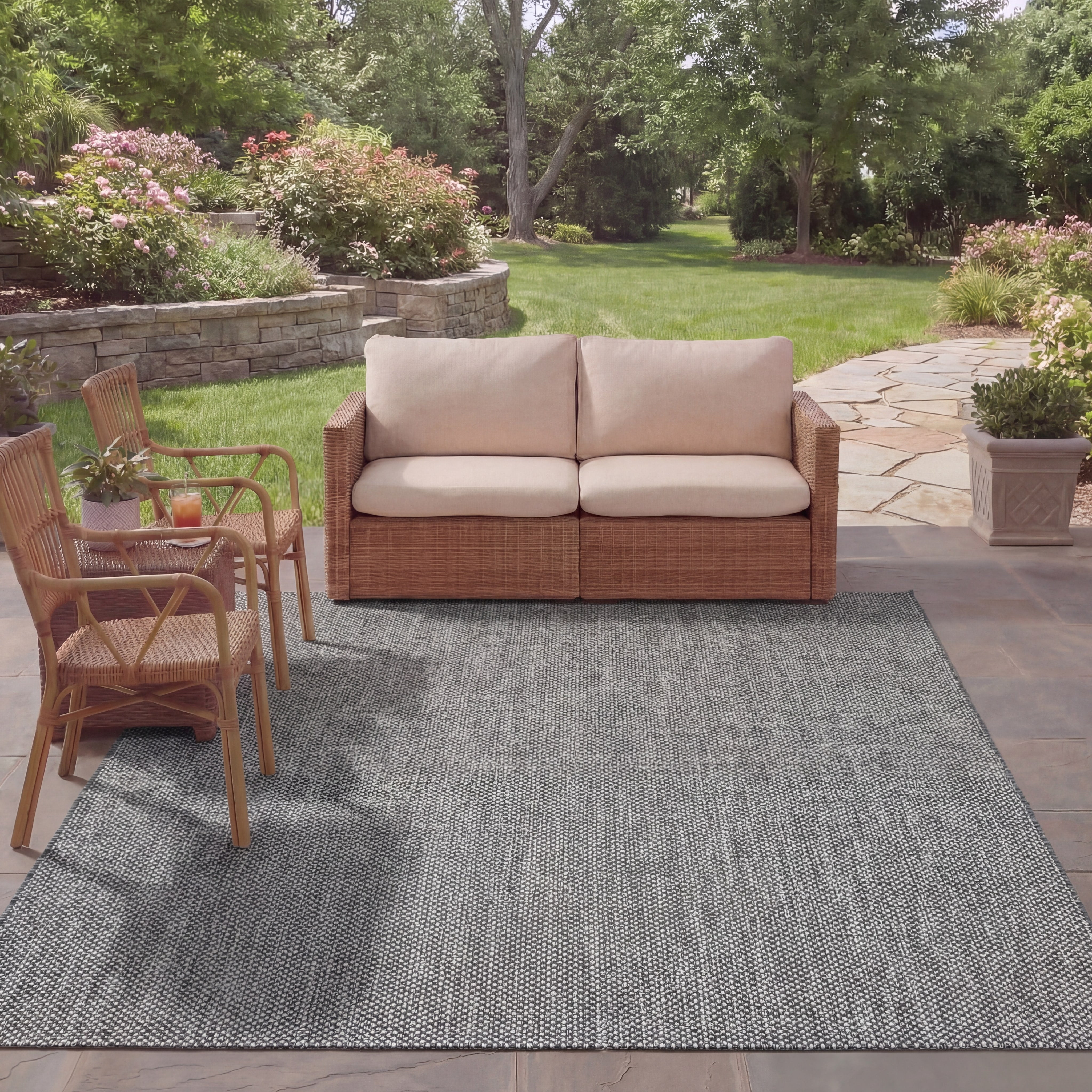 Safavieh Courtyard Finnian Solid Indoor/Outdoor Area Rug, Black/Beige, 9' x 9' Square