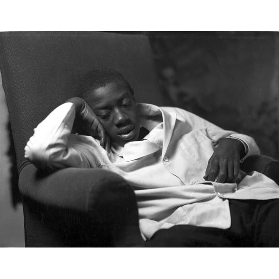 Willie Best sleeping Photo Print (24 x 30)