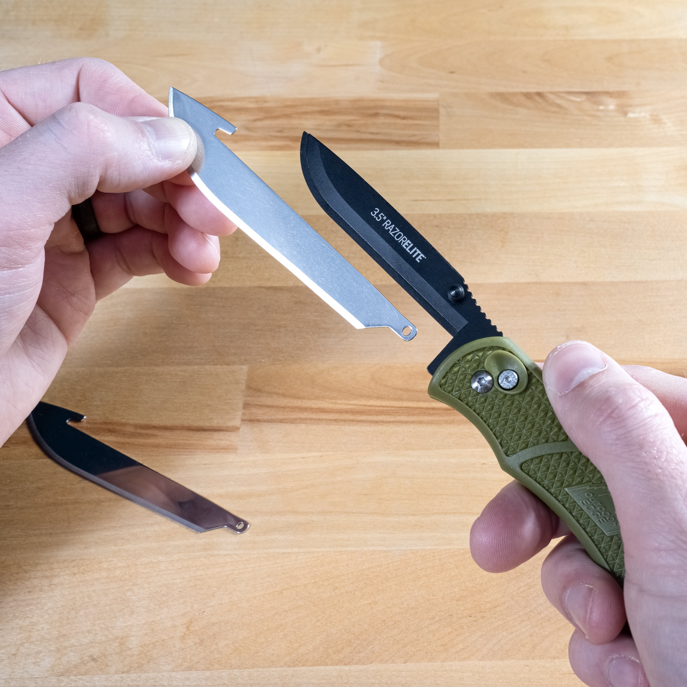 Outdoor Edge 3.5" Razor Elite Knife- with Steel Drop Point Blade