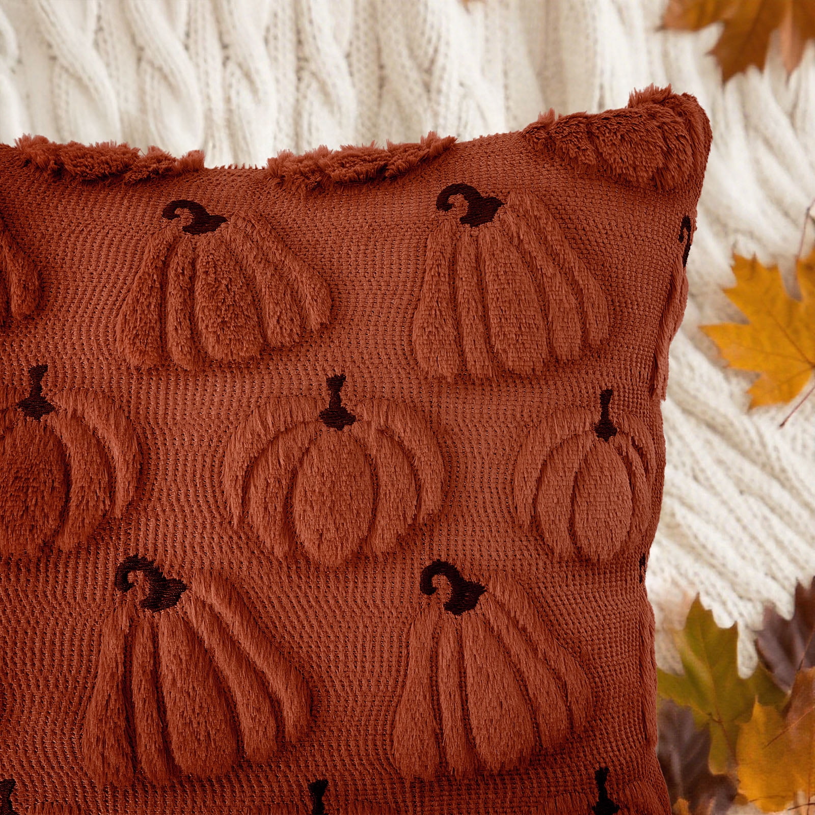 Sanmadrola Fall Pillow Covers 18x18 Throw Pillow Cases Set of 2 Halloween Thanksgiving Autumn Decorations Pumpkin Soft Plush Faux Fur Wool Couch Cushion Case for Sofa Bedroom Living Room Home Decor