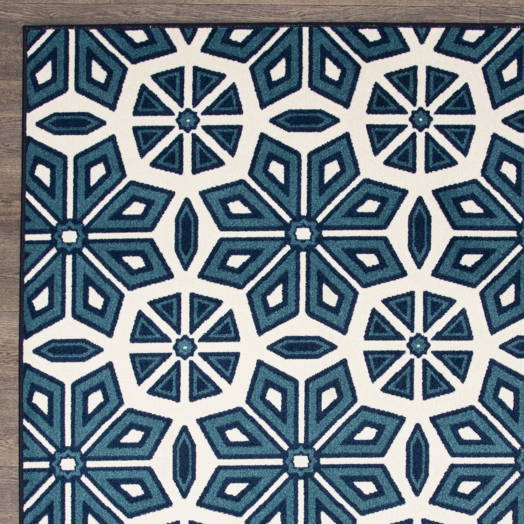Loomaknoti Terrace Tropic Vensley 3' x 5' Geometric Indoor/Outdoor Accent Rug , Blue/White