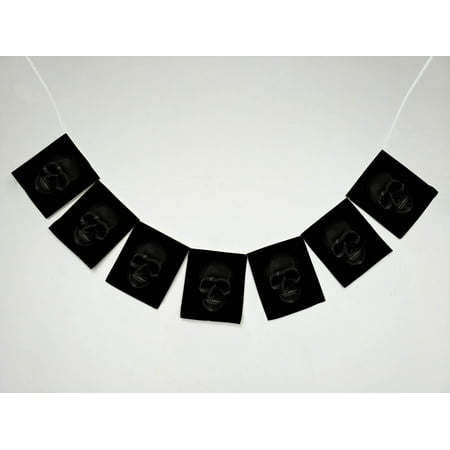 GCKG Cool And Horror Design Dark Skul Banner Bunting Garland Flag Sign for Home Family Party Decoration