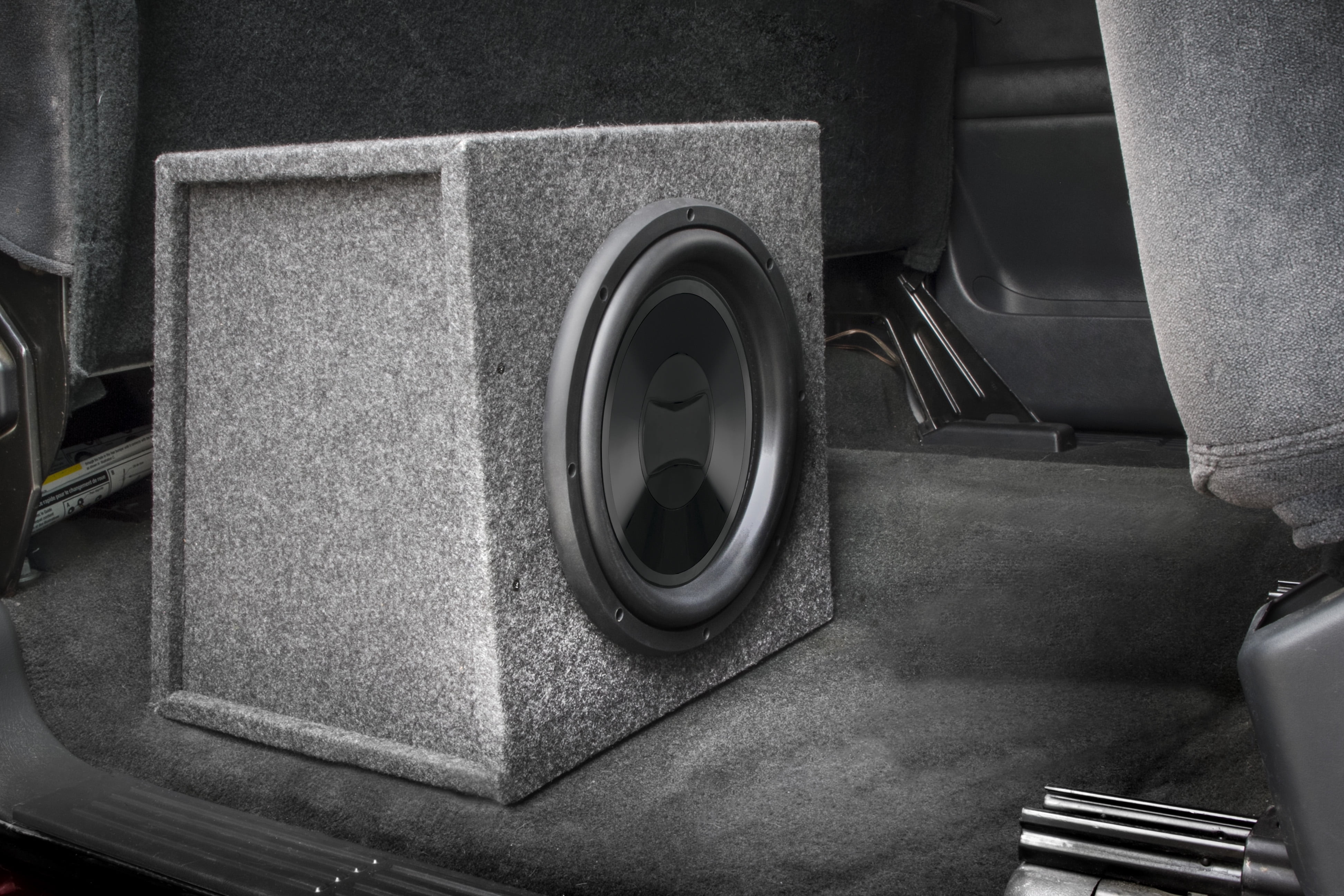 scosche 12 subwoofer enclosure