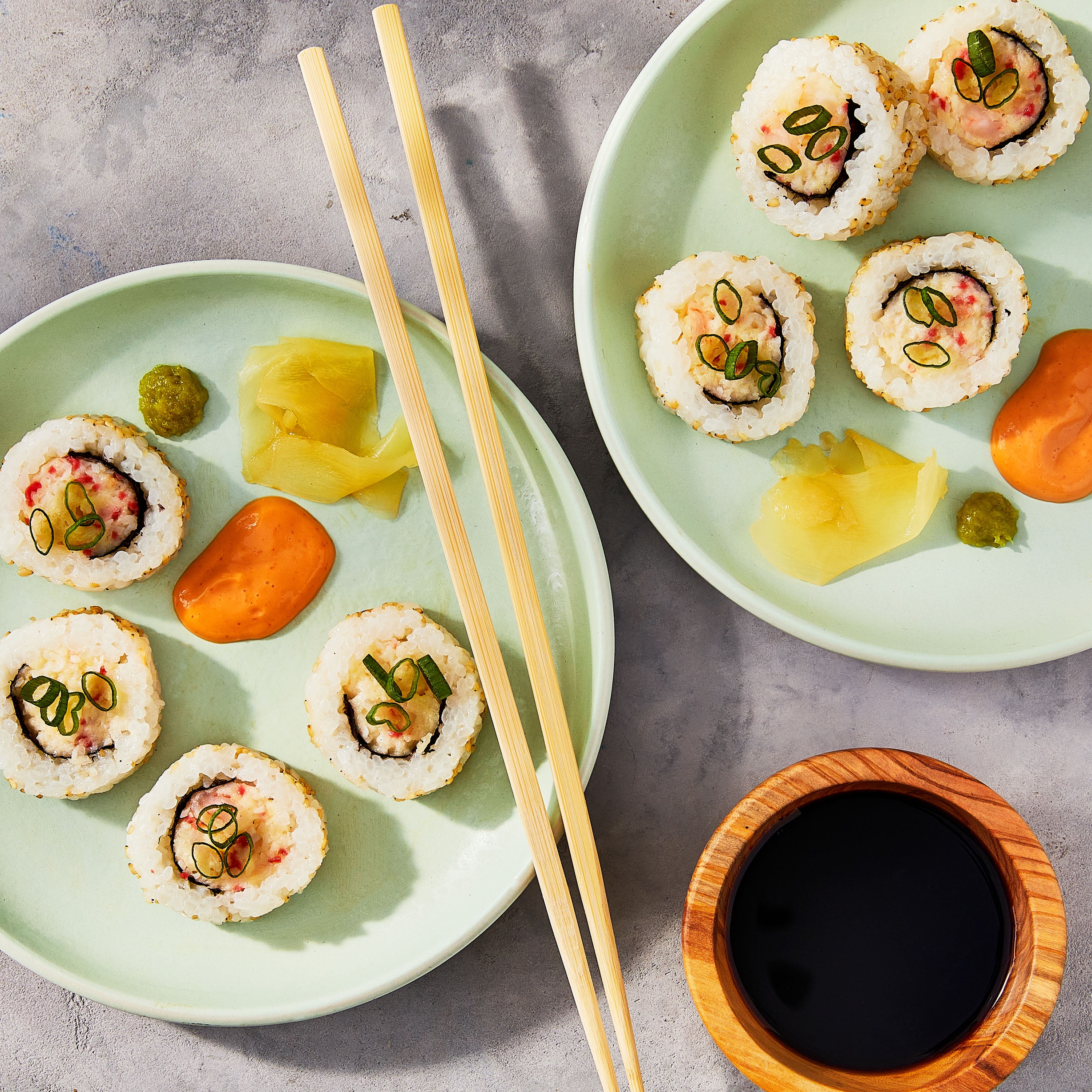 Marketside Tempura Shrimp Roll Sushi with Spicy Aioli, 8 oz (Ready to Eat)