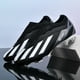 thumbnail image 3 of Botas de fútbol antideslizantes para hombre, calzado ultraligero para deportes al aire libre, entrenamiento de partido, cornamusas deportivas de hierba Unisex, novedad, 3 of 5
